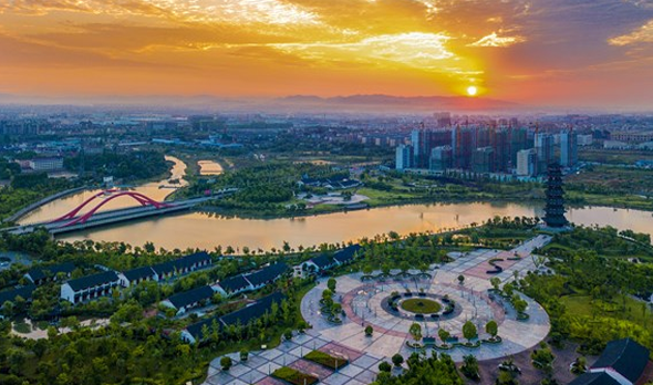 The National People's Congress representatives and citizen representatives held a symposium on public sentiment